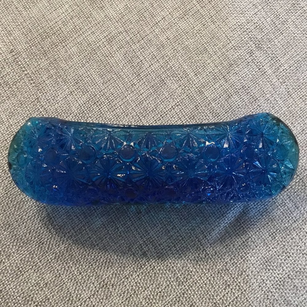 Fenton Daisy Button dark blue canoe